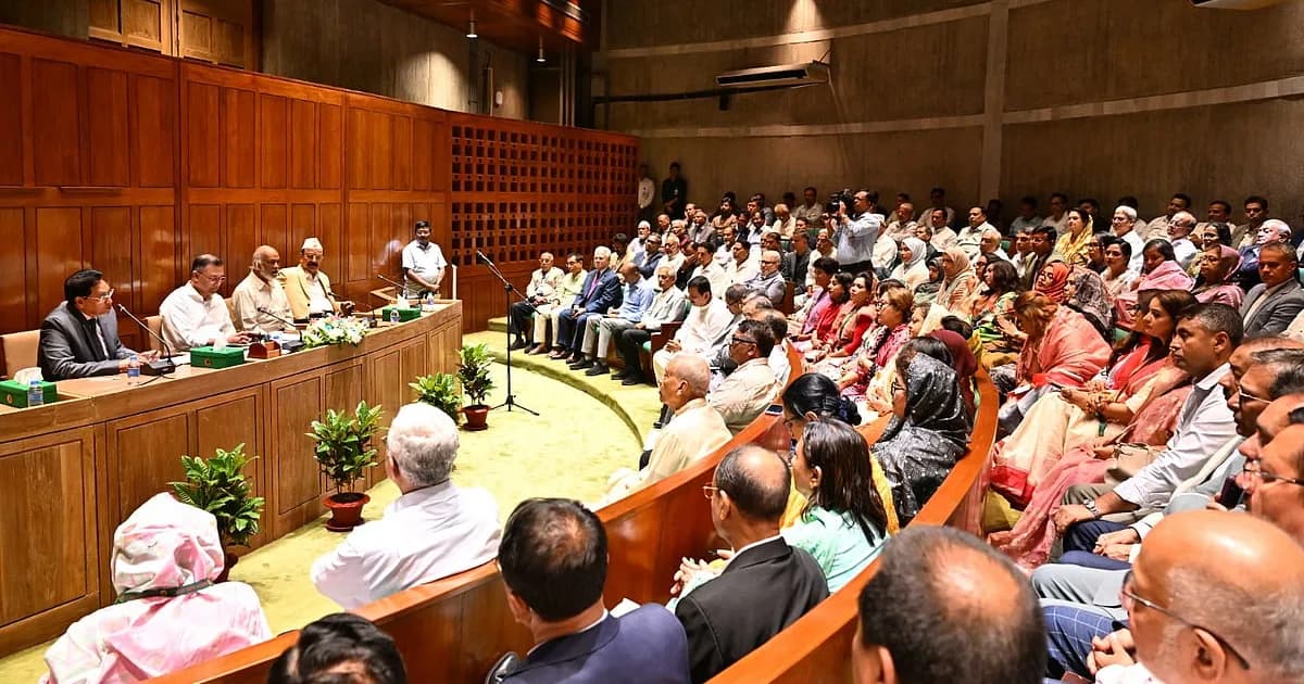 ‘স্বৈরাচার’ ও ‘গুপ্তরা’ এক হতে পারে, এমপিদের সতর্ক করলেন প্রধানমন্ত্রী তারেক রহমান