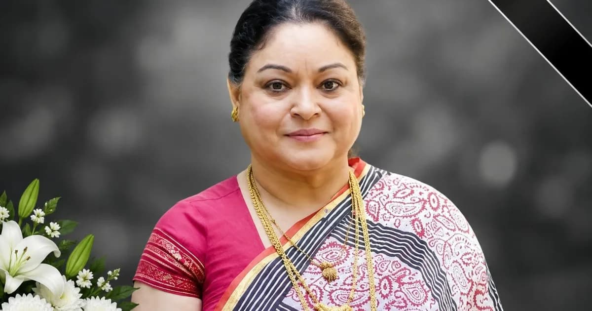মৃত্যুর ৪ দিন পর দাফন, নাসিমা খানের জানাজায় ছিলেন না বড় কোনও তারকা