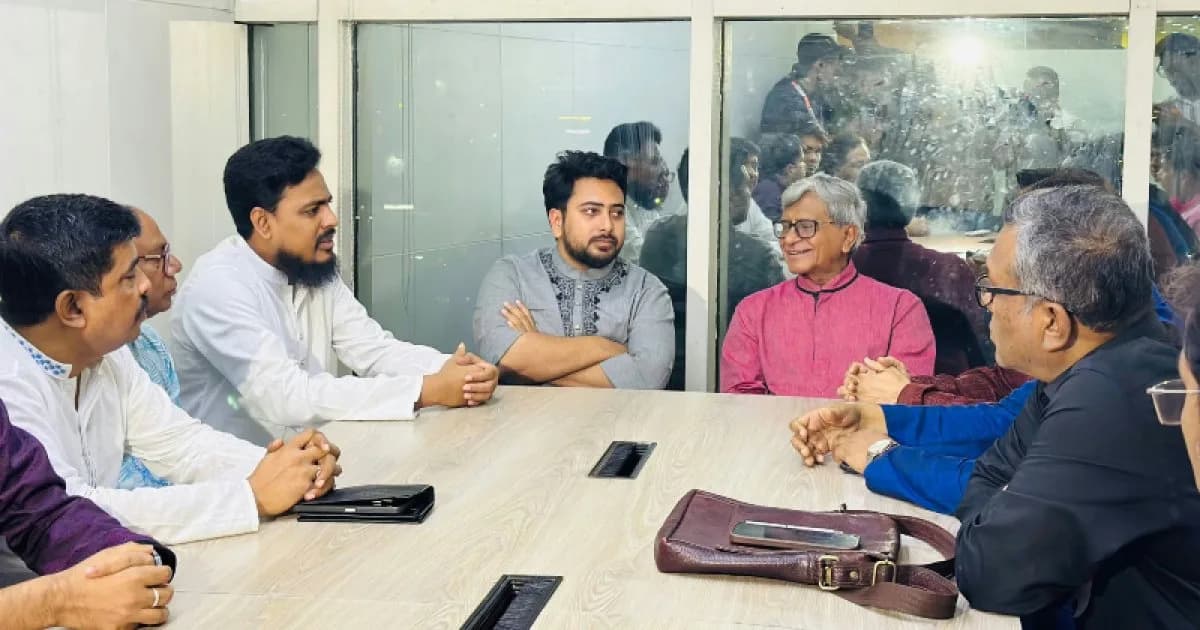 দুর্গাপূজা উদযাপনে সর্বাত্মক সহযোগিতা করবে এনসিপি: নাহিদ ইসলাম
