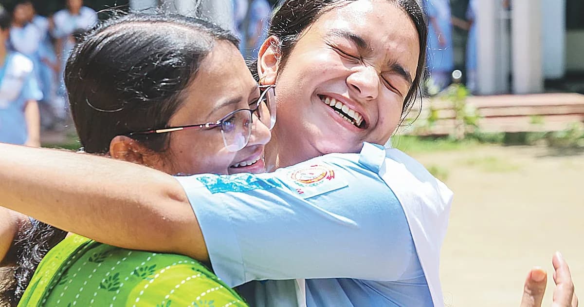 ঢাকা বোর্ডের এসএসসি শিক্ষার্থীদের বৃত্তি, মেধাবৃত্তিতে মাসে ৬০০, সাধারণে ৩৫০ টাকা