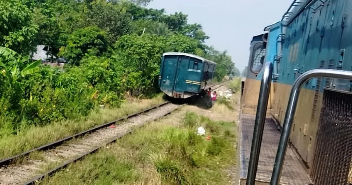 ঢাকামুখী লাইন চলাচলের উপযোগী ঘোষণা, তবে চলছে না ট্রেন