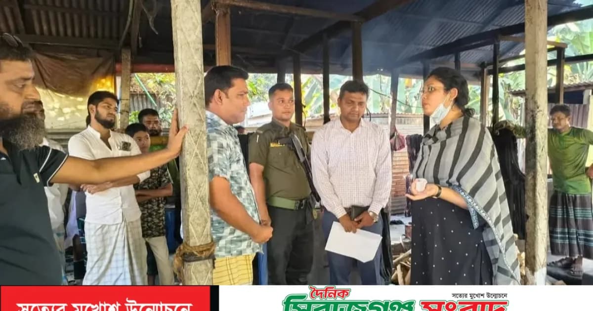 বেলকুচিতে অবৈধ ৪ কারখানাকে আড়াই লাখ টাকা জরিমানা