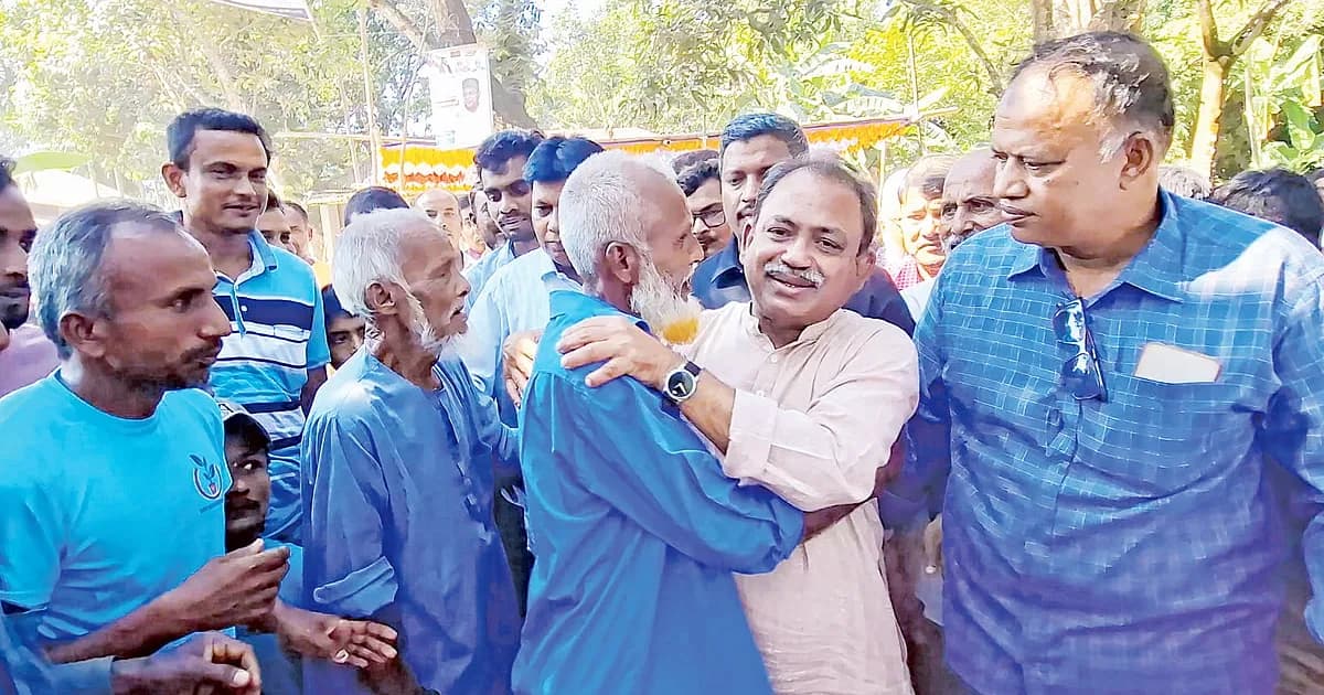 ঠাকুরগাঁও-১ উপনির্বাচনে ভোটার টানতে নানা প্রতিশ্রুতি