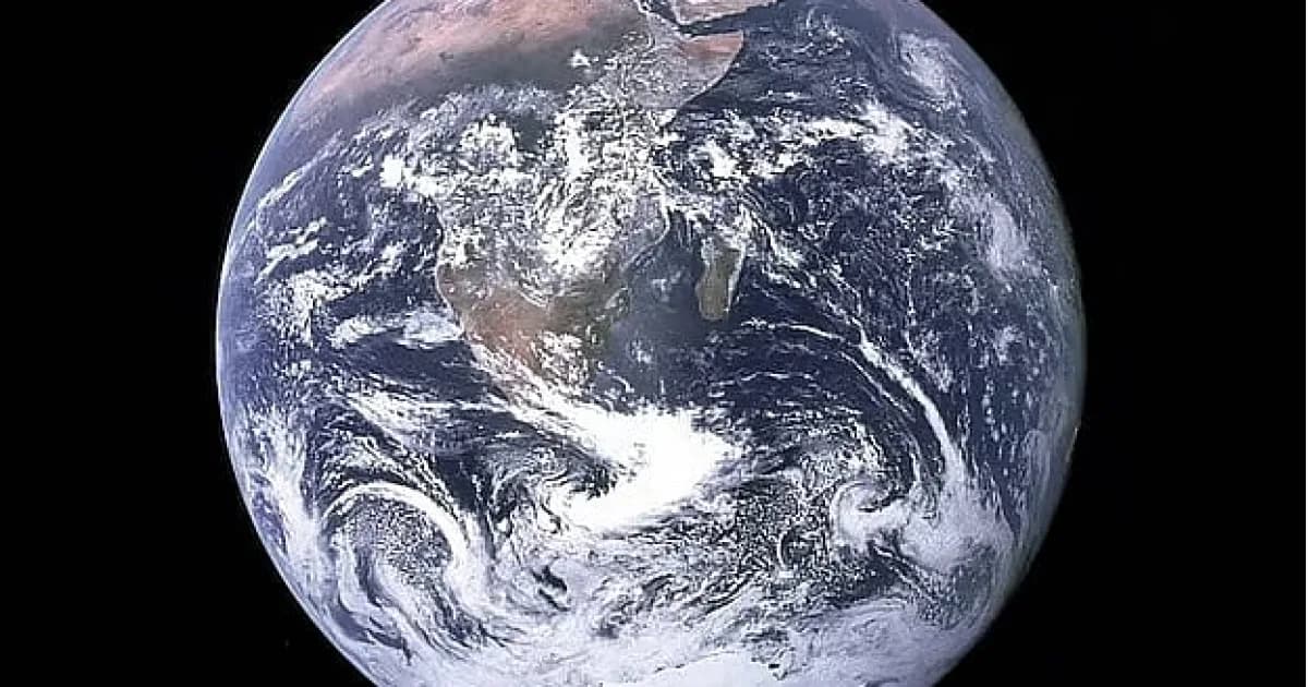 পৃথিবীতে পানি এল কোথা থেকে