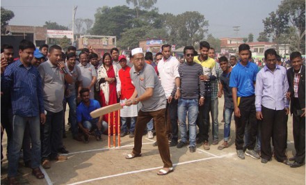 শাহজাদপুরে মখদুম শাহদৌলা (র:) টি ২০ ক্রিকেট টুর্ণামেন্ট শুরু