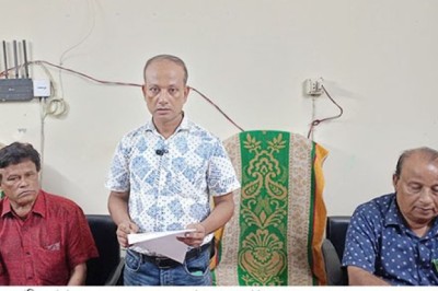 ঘটনাস্থলে না থেকেও আসামী হওয়ার প্রতিবাদে সংবাদ সম্মেলন!